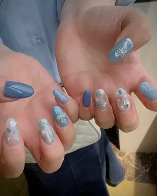 ネイル m kaori𓃟のネイルデザイン