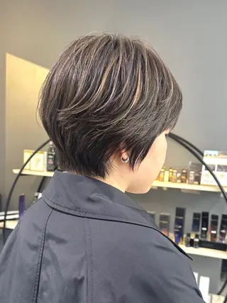 ショート 岸本 理希のヘアスタイル