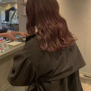 セミロング カラー ウルフカット 811 大阪梅田 ウルフのヘアスタイル