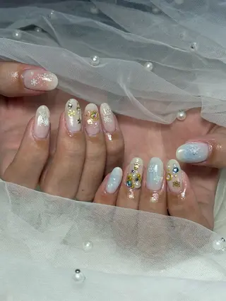 ネイル ✴︎ Delightのネイルデザイン