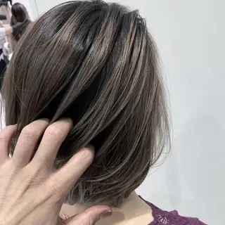 ショート カラー N° jillva ♦️川端裕司♦️のヘアスタイル