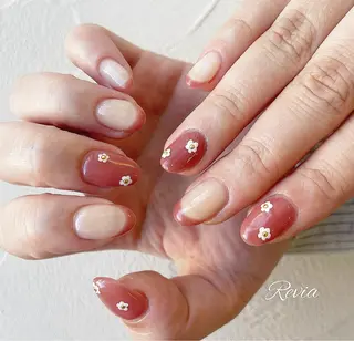 ネイル revia所属・ERI Nailistのネイルデザイン