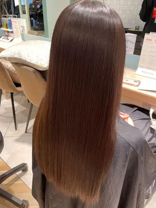 ロング 🥇KEN /レイヤー/艶カラーのヘアスタイル