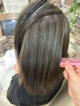 ミディアム CELCES AYAKAのヘアスタイル