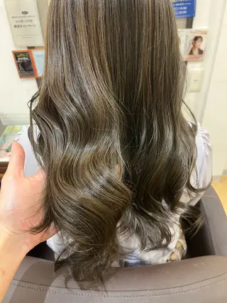 セミロング カラー ヘアアレンジ ちひろ /似合わせカラーのヘアスタイル