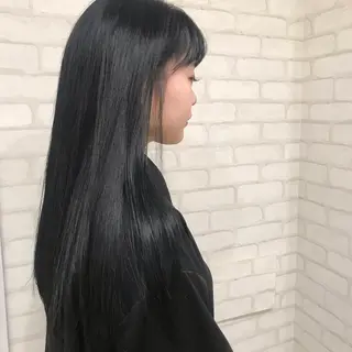 ロング カラー abilita AZUSAのヘアスタイル