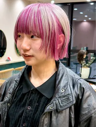 ショート Saki 🍋透明感 カラー/レイヤーのヘアスタイル