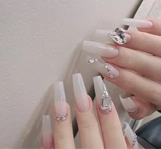 ネイル D-BEAUTY Nailsalonのネイルデザイン