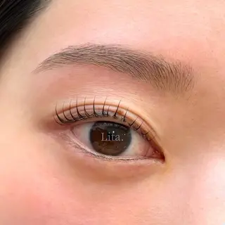 マツエク・マツパ Lita.所属・Lita /Karinのマツエク・マツパデザイン