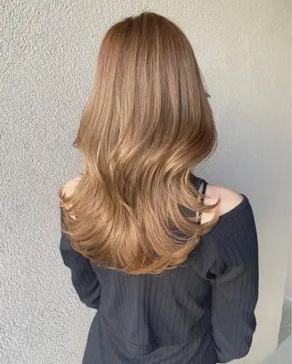 ロング カラー 脱白髪染め/ 髪質改善/ハクのヘアスタイル