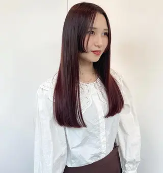 ロング カラー 岩田菜央 《武蔵小杉》のヘアスタイル