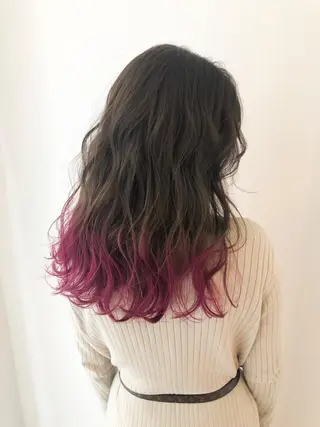 ロング AKANE 【zina新宿】のヘアスタイル