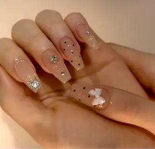 ネイル D-BEAUTY Nailsalonのネイルデザイン