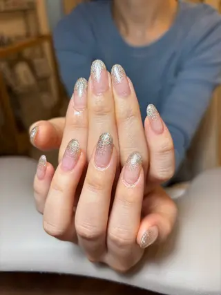 ネイル 福山 千尋のネイルデザイン