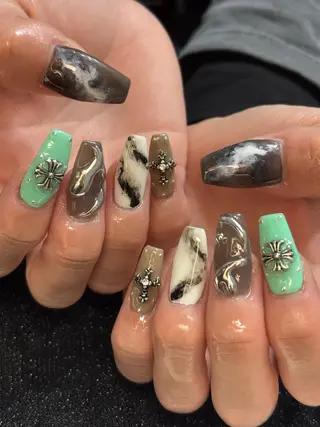 ネイル ✴︎ Delightのネイルデザイン