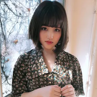 ショート カラー アンブレラカラー💫 フェイスフレーミングのヘアスタイル