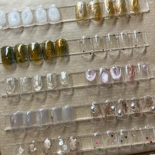 ネイル 秋本 栞のネイルデザイン