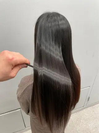 ロング 京都レイヤーカット/ 縮毛矯正/羽柴りくのヘアスタイル