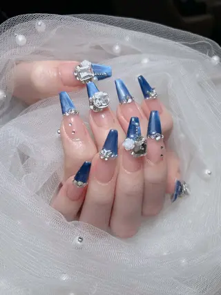 ネイル Lumi Nail 新大久保3‘のネイルデザイン