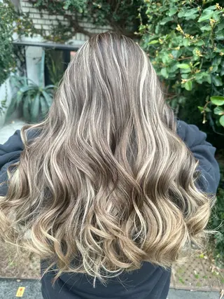 ロング Dimo＆所属・レイヤーカット /ダイスケのヘアスタイル