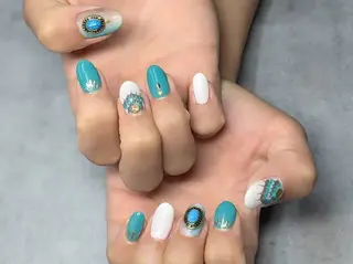 ネイル Aglaia🌸 DENのネイルデザイン