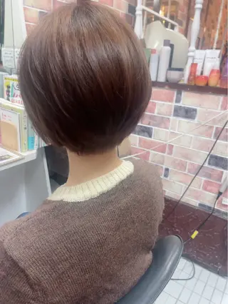 ショート カラー hair salonyuri所属・ヘアサロン ユリのヘアスタイル