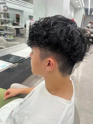 パーマ メンズ 🍐シャドウパーマ メンズ特化/守岡🍐のヘアスタイル