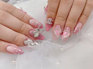 ネイル ネイルサロンエクラ 🫧Shizukaのネイルデザイン