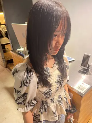 セミロング 透明感カラー 艶髪🫧Yumaのヘアスタイル