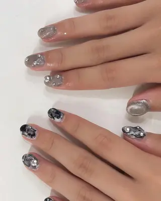 ネイル Rina Suzukiのネイルデザイン