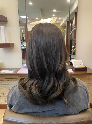 セミロング hair+make CLEAR所属・美髪🫧オガワ🫧 神楽坂のヘアスタイル