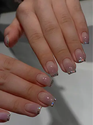 ネイル 高木 維麗絲のネイルデザイン