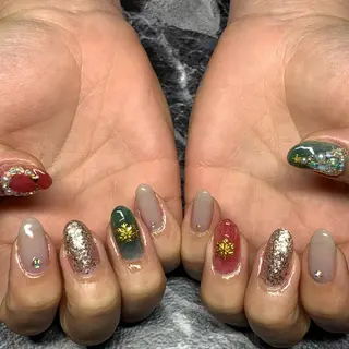 ネイル RuxuryNail ／RiAnnaのネイルデザイン