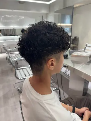 パーマ メンズ ブリーチ/パーマ特化 片平和寿のヘアスタイル