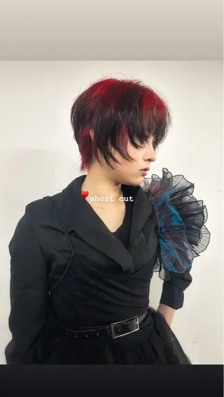 ショート ALBUM渋谷PARCO所属・レイヤー特化/渋谷 rinのヘアスタイル