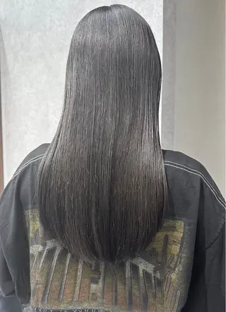 ミディアム カラー FAVOR警固店所属・古賀 相己のヘアスタイル