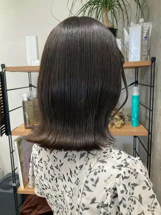 ミディアム ✨色持ちの良い艶 カラー✨蟹江真世のヘアスタイル