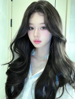 ロング カラー 韓国風暗髪ヘア🤍 🫧MIREIのヘアスタイル