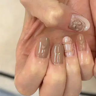 ネイル アトリエ　ミモザ所属・いまむら あかりのネイルデザイン