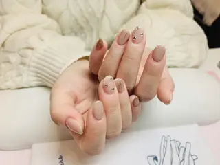 ネイル Ui_Amor (パラジェル)のネイルデザイン