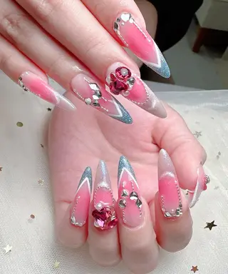 ネイル 奈 奈のネイルデザイン