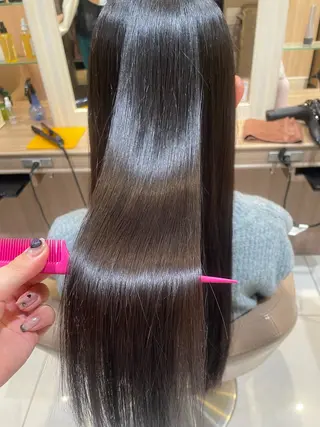 ロング パーマ 韓国ヘアメイク🎀/ 縮毛矯正✨山本媛香のヘアスタイル