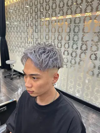 ショート カラー メンズ プログレス小平小川所属・フェザー/波巻き 雫石大夢のヘアスタイル