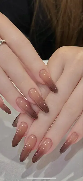 ネイル 長さだし専門店）H‘ami nailsalon新大久保所属・金子 希のネイルデザイン