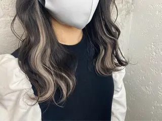 ロング 🍑メンズカット 透明感カラーもえ🍑のヘアスタイル