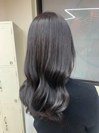 カラー 八馬 那由多のヘアスタイル
