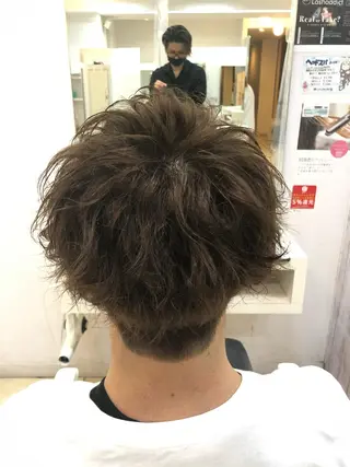 ショート パーマ メンズ 髪質改善× ハイライト溝江のヘアスタイル