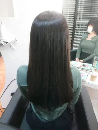 ミディアム JEWIL SHIBUYAのヘアスタイル