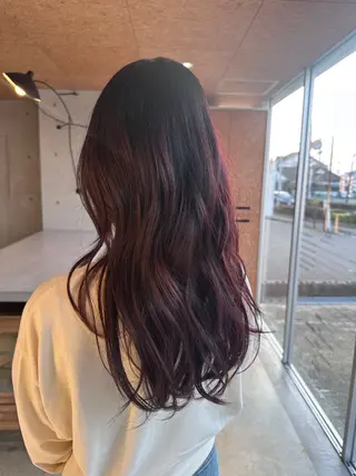 ロング 古川 杏果のヘアスタイル