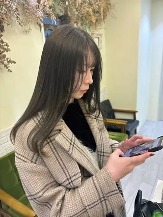 セミロング 大久保 愛のヘアスタイル